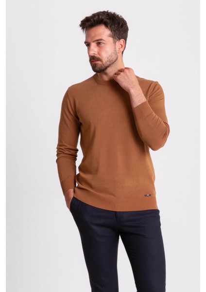 Düz Kamel Rengi Slim Fit Erkek Bisiklet Yaka Kazak