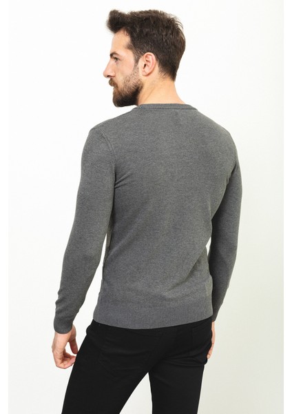 Kareli Antrasit Rengi Slim Fit Bisiklet Yaka Erkek Kazak