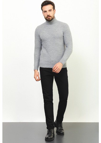 Desenli Gri Renk Slim Fit Tam Balıkçı Yaka Yün Erkek Kazak