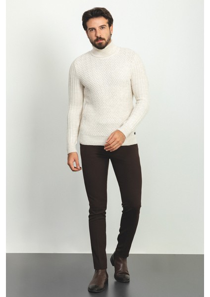 Desenli Bej Rengi Slim Fit Tam Balıkçı Yaka Yün Erkek Kazak modelleri