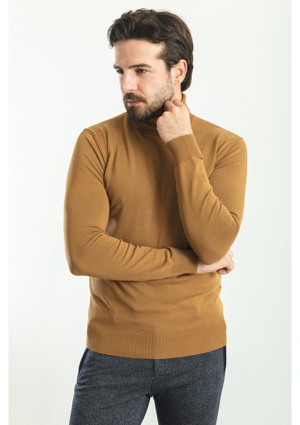 Düz Kamel Rengi Slim Fit Tam Balıkçı Yaka Erkek Kazak