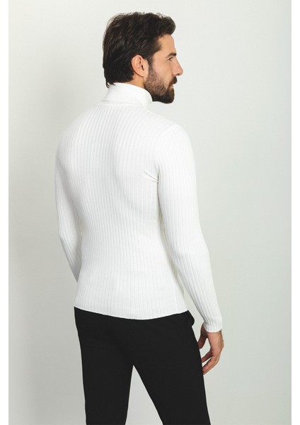 Çizgili Beyaz Renk Slim Fit Tam Balıkçı Yaka Erkek Kazak indirimleri