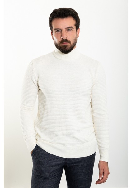 Triko Yarım Balıkçı Yaka