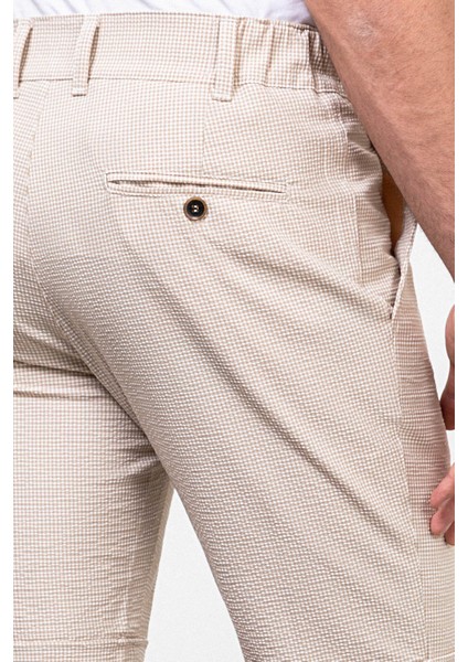 Desenli Bej Rengi Super Slim Fit Erkek Şort