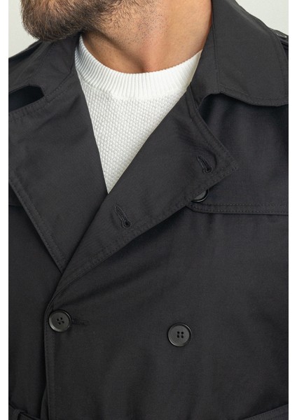 Düz Siyah Renk Slim Fit Kruvaze Kemerli Erkek Trenchcoat fiyatları