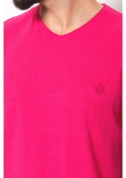 Desenli Pembe Renk Slim Fit V Yaka Basic Erkek T-Shirt