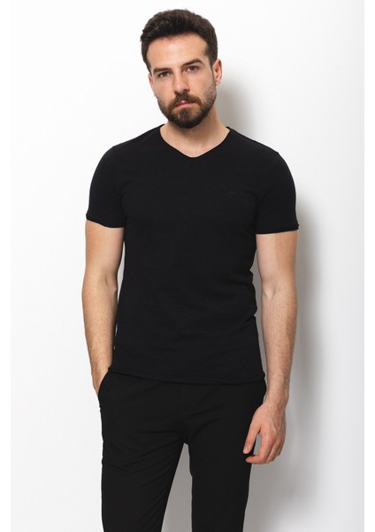 Desenli Siyah Renk Slim Fit V Yaka Basic Erkek T-Shirt