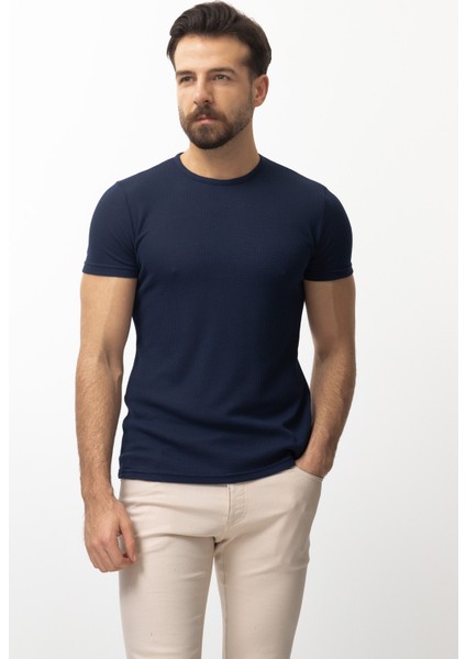 Desenli Lacivert Slim Fit Bisiklet Yaka Basic Erkek T-Shirt modelleri