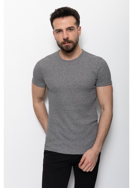 Desenli Siyah Beyaz Slim Fit Bisiklet Yaka Basic Erkek T-Shirt