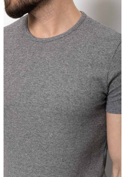 Desenli Siyah Beyaz Slim Fit Bisiklet Yaka Basic Erkek T-Shirt fiyatları