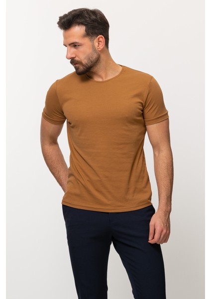 Duz Kamel Rengi Slim Fit Bisiklet Yaka Basıc Erkek T-Shirt