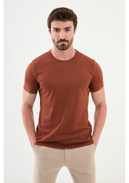 Duz Kiremit Rengi Slim Fit Bisiklet Yaka Basıc Erkek T-shirt