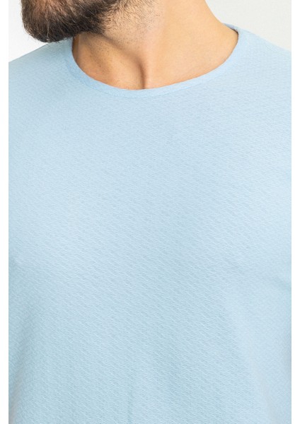 Desenli Mavi Renk Slim Fit Bisiklet Yaka Erkek T-Shirt fiyatları
