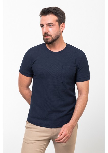 Desenli Lacivert Renk Slim Fit Bisiklet Yaka Basic Erkek T-Shirt modelleri