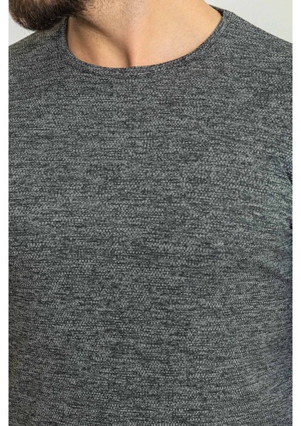 Desenli Siyah Renk Slim Fit Bisiklet Yaka Erkek T-Shirt fiyatları