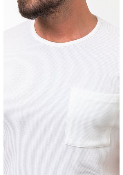 Desenli Ekru Rengi Slim Fit Bisiklet Yaka Basic Erkek T-Shirt fiyatları