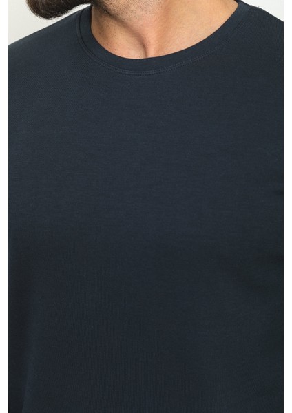 Basic Lacivert Renk Slim Fit Bisiklet Yaka Uzun Kollu Erkek T-Shirt