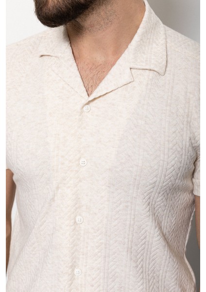 Desenli Bej Rengi Slim Fit Apaç Yaka Kısa Kollu Erkek Gömlek fiyatları