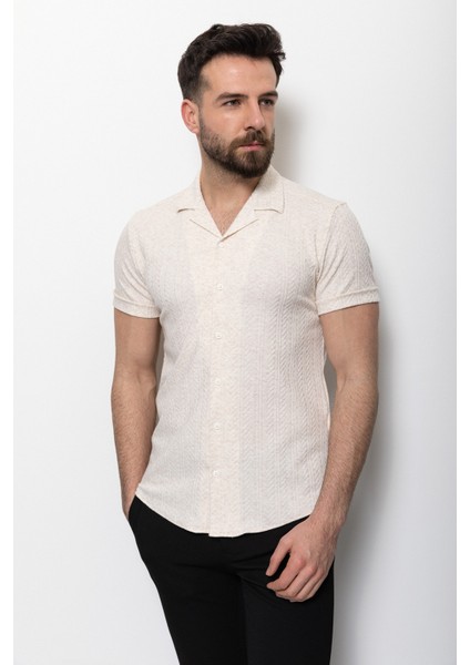 Desenli Bej Rengi Slim Fit Apaç Yaka Kısa Kollu Erkek Gömlek modelleri