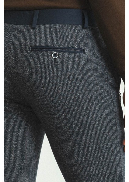 Desenli Lacivert Renk Super Slim Fit Cebi Fermuarlı Erkek Pantolon