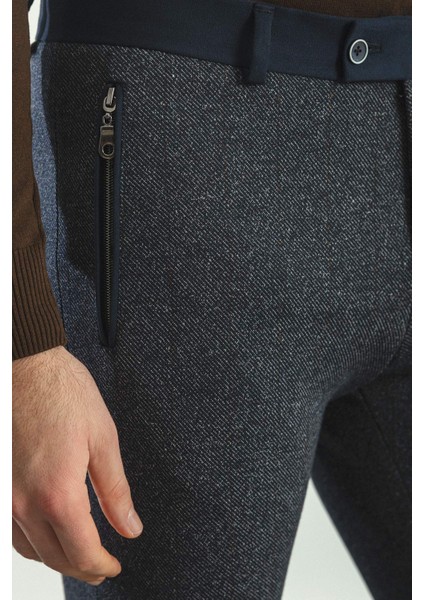 Desenli Lacivert Renk Super Slim Fit Cebi Fermuarlı Erkek Pantolon fiyatları