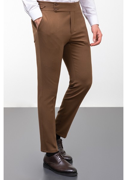 Düz Kamel Rengi Super Slim Fit Kemer Detaylı Tokalı Erkek Pantolon