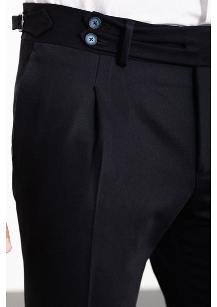 Düz Lacivert Super Slim Fit Pileli Kemer Detaylı Tokalı Erkek Pantolon fiyatları