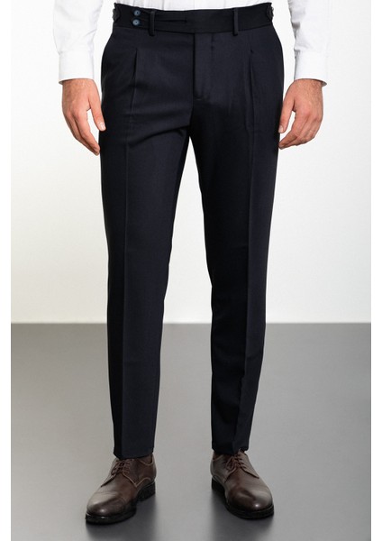 Düz Lacivert Super Slim Fit Pileli Kemer Detaylı Tokalı Erkek Pantolon modelleri