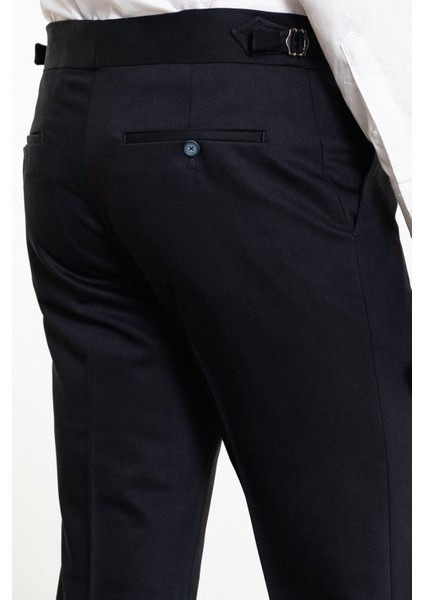 Düz Lacivert Super Slim Fit Pileli Kemer Detaylı Tokalı Erkek Pantolon fırsatları