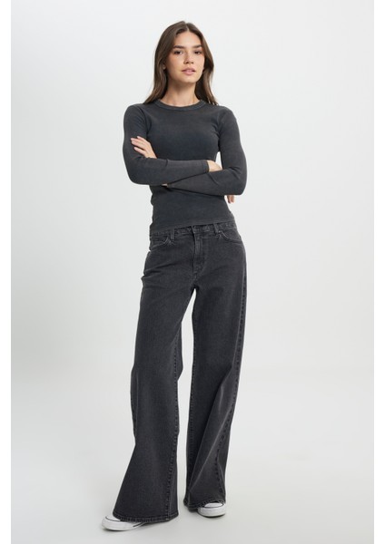 Slim Fit Dar Kesim Bisiklet Yaka Koyu Mavi Tişört modelleri