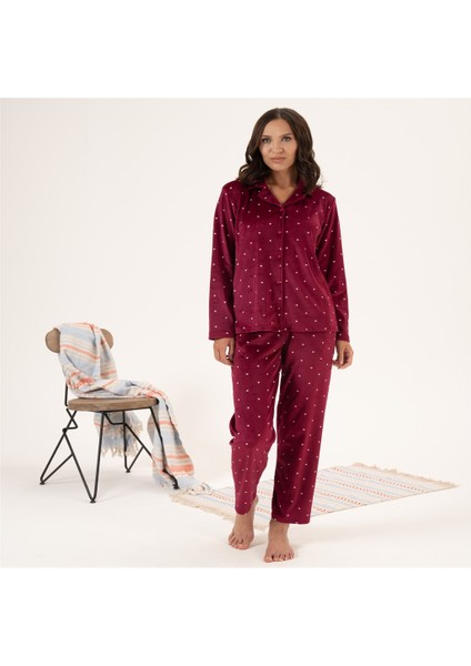 Yıldız Desen Önden Düğmeli Kadife Bayan Pijama Takım