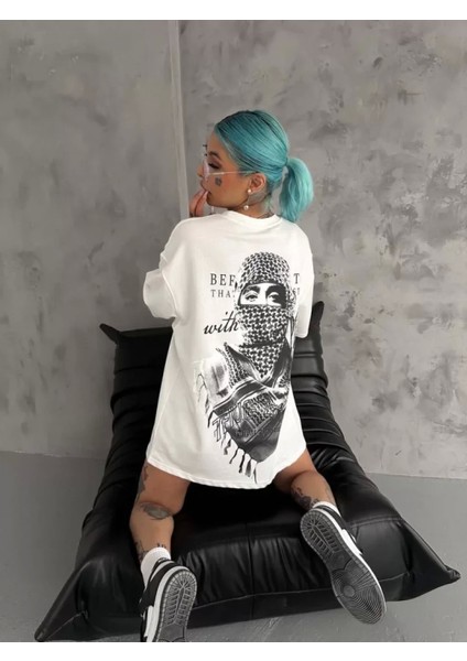 Pilelistore Unisex Baskılı Oversize T-Shirt - Beyaz