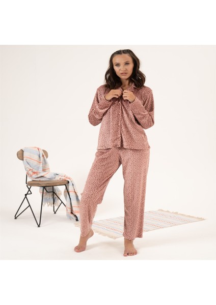 Desenli Önden Düğmeli Kadife Bayan Pijama Takım fiyatları