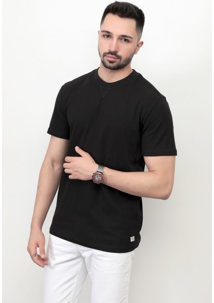 Siyah Baskısız Erkek T-Shirt O Yaka Regular Fit T-Shirt 2407