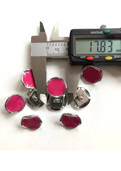18 mm Nikel Ayaklı Fuşya Metalize Düğme(15 Adet) modelleri