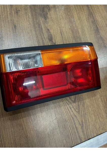 Renault R9 Arka Stop Lambası Sağ Sol Set