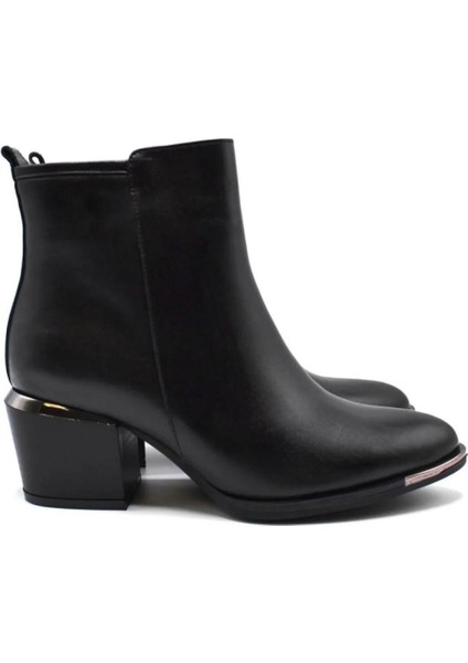 1928160K Kadın Deri Bot