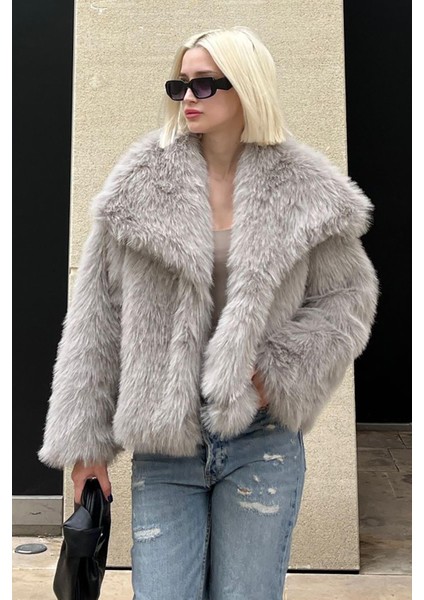 Boyalı Gri Yumuşak Dokulu Kadın Kürk Mont MG2204