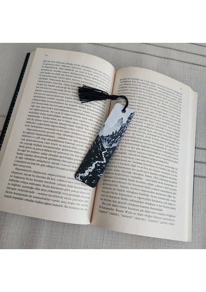 Dağ Manzaralı Püsküllü Kabartmalı Kitap Ayracı 3D 3 Boyutlu Altındal Home