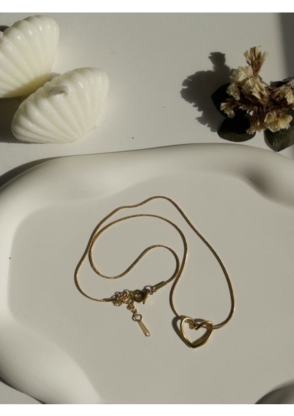 Çelik Kalp Figürlü Basic Kadın Kolye Altın Love Harmony - Gold modelleri