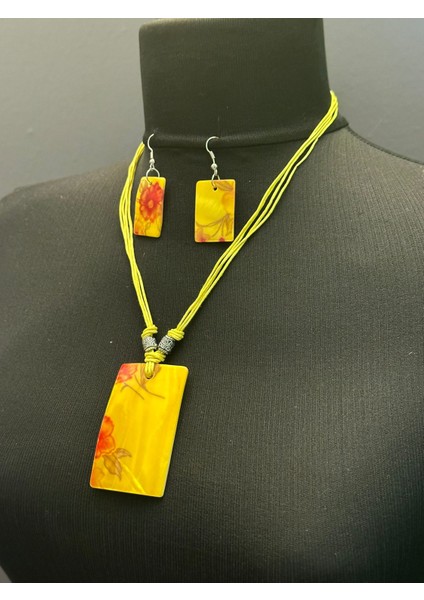 El Boyama Sedef Taşlı Çiçekli Etnik Kolye Küpe Set Boy 23 cm