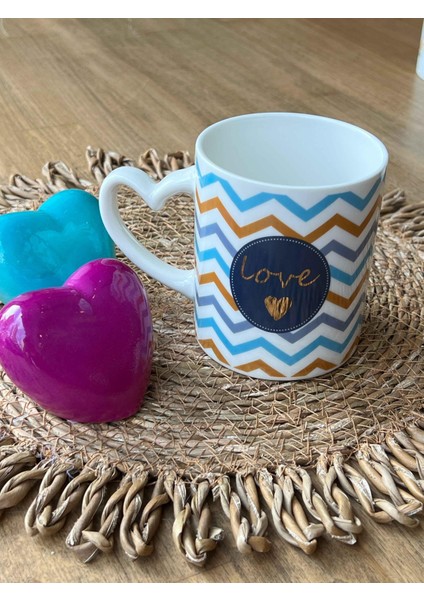 Beyaz Mix Zigzag Porselen Kupa