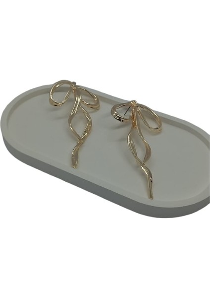 Pirinç Gold Renk Fiyonk Model Küpe fırsatları