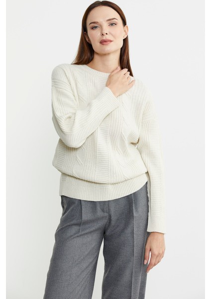 Saç Örgü Motifli Yünlü Triko Kazak - Açık Bej fiyatları