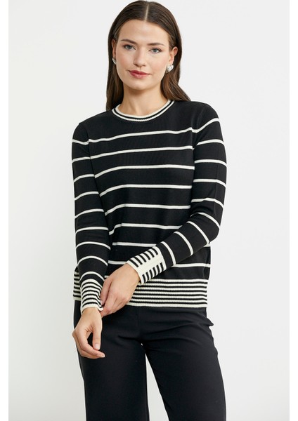 Sıfır Yaka Çizgili Triko Kazak - Siyah fırsatları