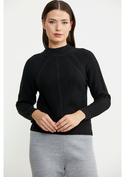 Yünlü Motif Detaylı Dik Yaka Triko Kazak - Siyah fiyatları