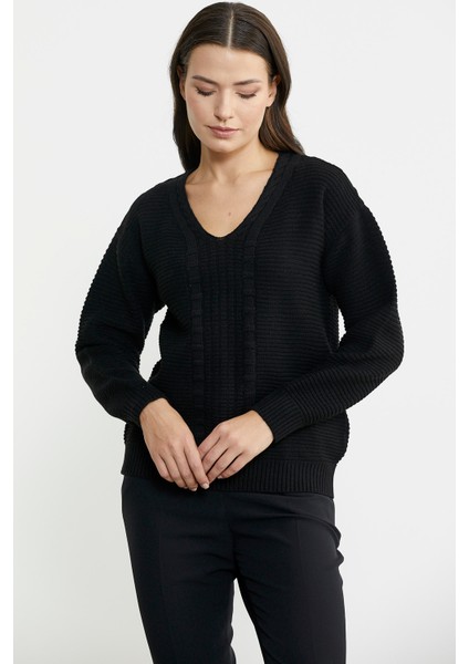 Motif Detaylı V Yaka Yünlü Triko Kazak - Siyah fiyatları