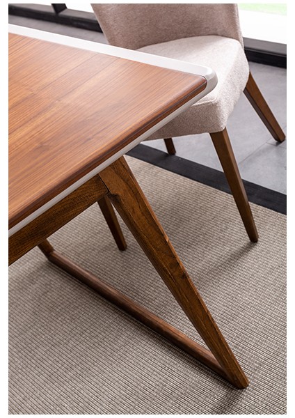 Jinda Yemek Masası Takımı fırsatları