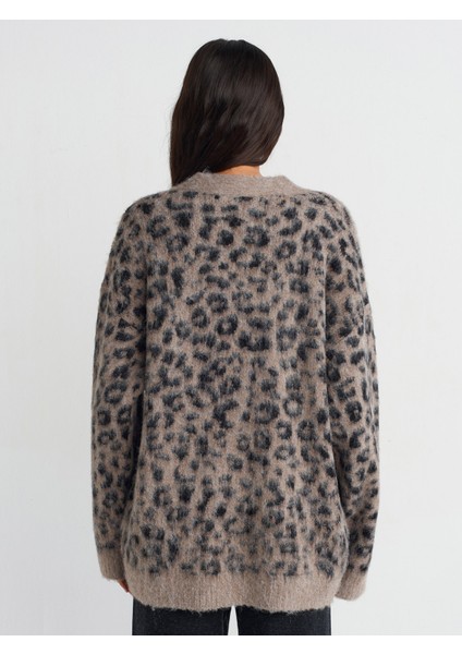 60260 V Yaka Leopar Şardonlu Düğmeli Triko Hırka-Vizon