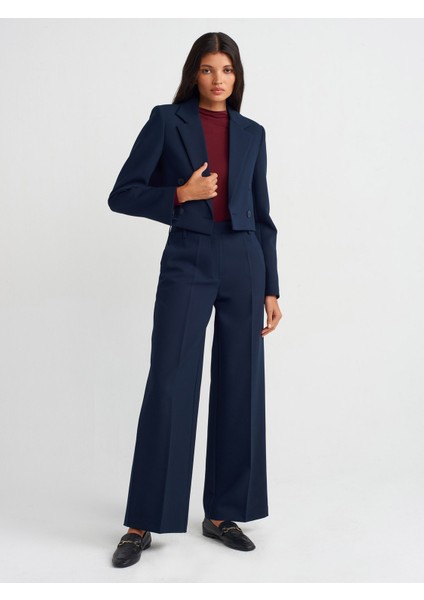 60744 Kruvaze Düğmeli Crop Blazer-Lacivert fırsatları